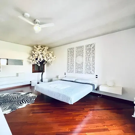 Wow House - Ampia Con Piscina E Sala Giochi Casoni