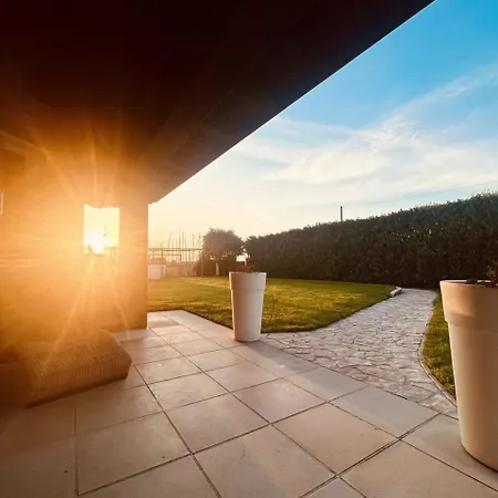 Дом отдыха Wow House - Ampia Con Piscina E Sala Giochi Casoni