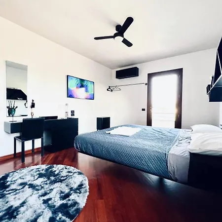 Дом отдыха Wow House - Ampia Con Piscina E Sala Giochi Casoni