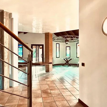 Wow House - Ampia Con Piscina E Sala Giochi