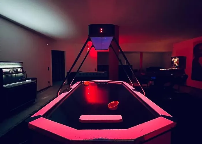 Wow House - Ampia Con Piscina E Sala Giochi